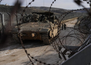 Nueva serie de ataques de Israel contra objetivos militares en Siria