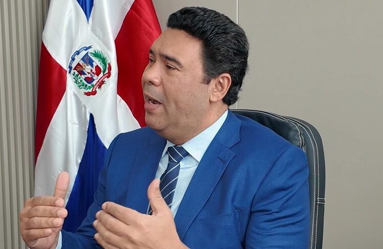 Rafael Duluc: Trabajadores no deben temer sobre Reforma Laboral; cesantía no tiene cambios