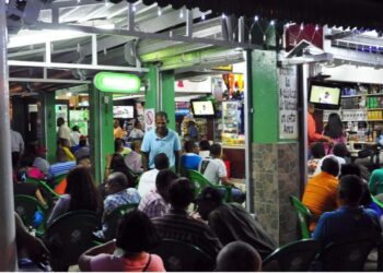 ¡Atención! Flexibilización de horario no aplica para colmados, cafeterías, car wash, parques mecánicos, entre otros