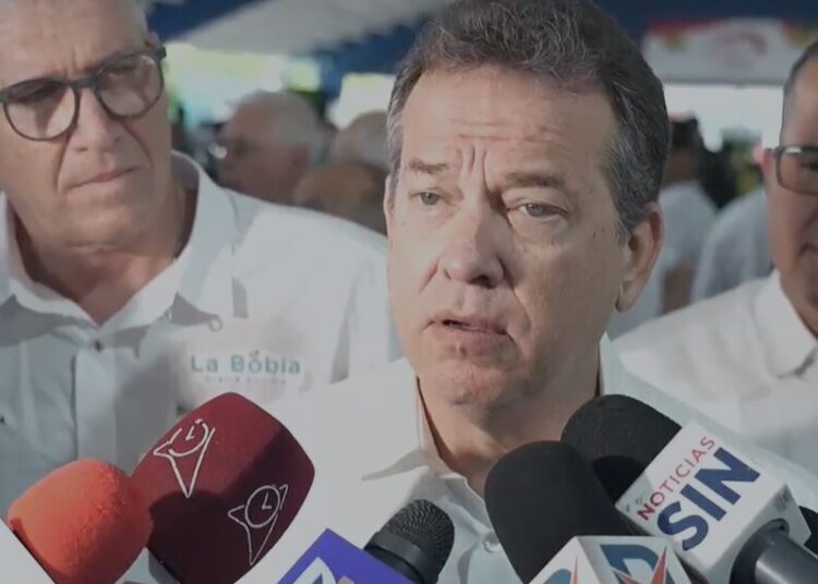 Ito Bisonó destaca crecimiento económico de RD y resalta confianza internacional