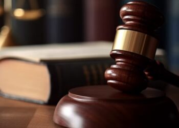 Un dominicano se declara culpable de 21 cargos por robos en residencias de Massachusetts