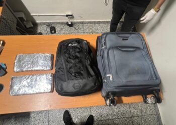 Atrapan holandés viajaría con dos kilos de cocaína a España