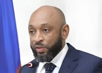 Destituyen al ministro de Salud de Haití tras ataque a hospital que dejó tres muertos