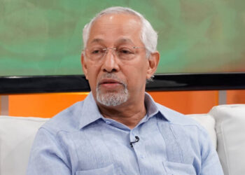 Ministro de Educación dice no se debe «juzgar a toda la clase magisterial» por caso de violación en SPM