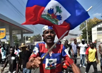 Organizaciones haitianas convocan paro de labores mañana en República Dominicana