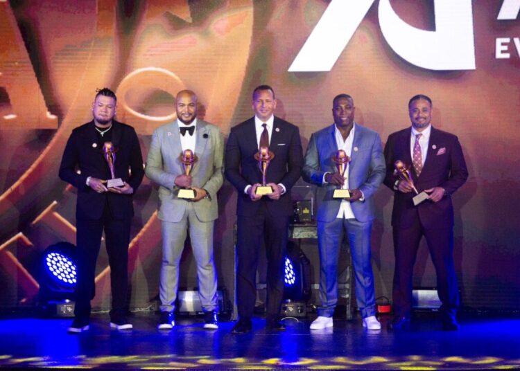 Salón de la Fama del Béisbol Latino celebró su 11ª Ceremonia de Exaltación