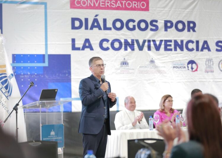 Policías pondrán empeño en ser un ejemplo con mejor capacitación