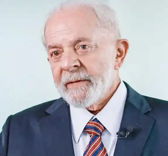 Lula da Silva es dado de alta tras hospitalización por hemorragia intracraneal