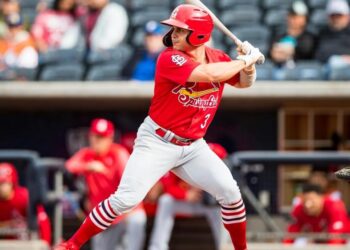 Toros contratan jardinero para recta final de temporada; Jeimer y De la Cruz a roster