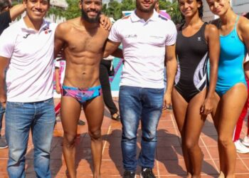 INEFI da inicio a curso de natación en el Albergue Olímpico