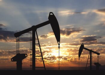 El petróleo de Texas cae 2 % semanal ante pronósticos de superávit en la oferta para 2025