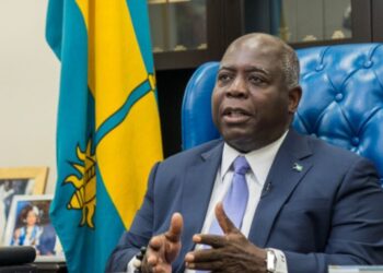 Bahamas rechaza la propuesta de Trump para que acepte vuelos con migrantes deportados