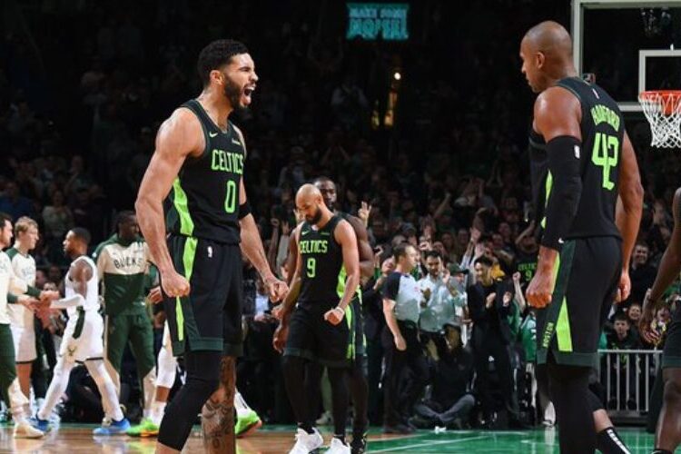 111-105 Los Celtics doman a los Bucks en el regreso de Tatum