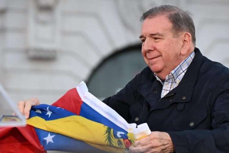 Edmundo González recuerda que no tiene ninguna restricción para volver a Venezuela