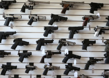 77% de encuestados apoyan la importación de armas de fuego para defensa personal