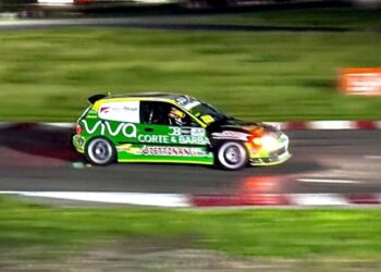 Jontahan Basden se coronó campeón de automovilismo en Las Américas