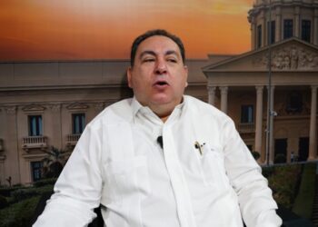 Director del SNS afirma hay hospitales públicos que no tienen nada que envidiarle a clínicas