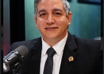 Rodolfo Santos pide «planificar» a menores para evitar embarazos en adolescentes