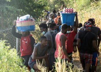 Dictan cinco años de prisión contra dos hombre por tráfico ilícito de migrantes