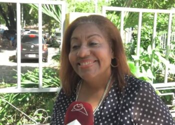 Ciudadanos opinan parqueos públicos en la Feria no estarán listos para 2025 como propuso Ascención