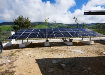 RD recibe premio regional por proyecto innovador de energía limpia en Independencia