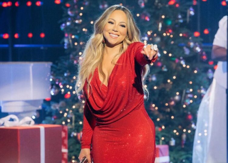 Mariah Carey celebra el 30 aniversario de su icónico éxito «All I Want For Christmas Is You»
