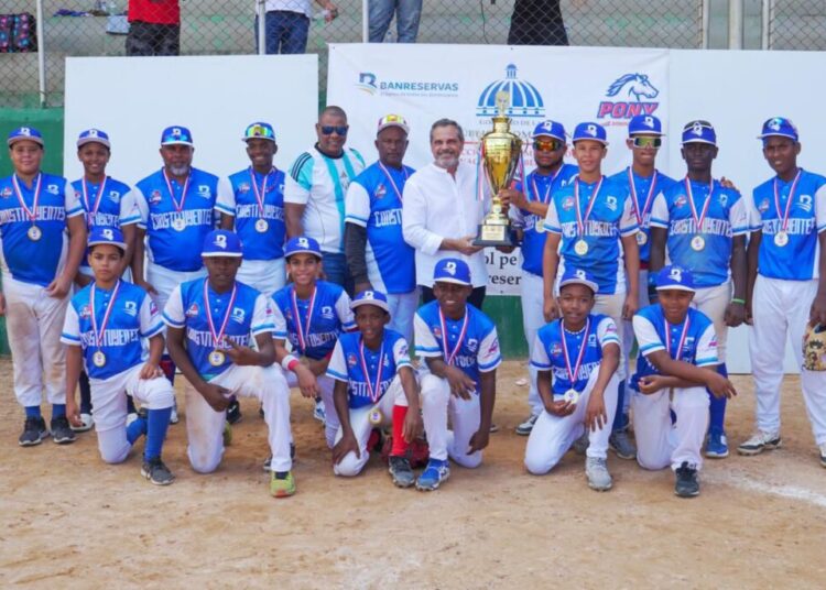 Los Constituyentes bicampeones del Torneo de Pequeñas Ligas U12 Copa Banreservas