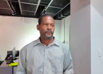 Ciudadano exige justicia por destrucción de vivienda a pesar de tener «titulo» en La Romana