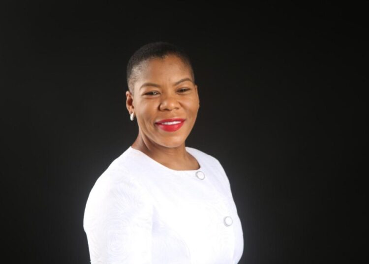 Yasirys Germán, aspirante a Cámara de Cuentas, presenta plan para cambiar imagen de la institución