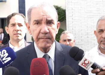 Franklin García: “Unificación de ministerios está a disposición del presidente”