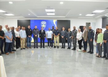 PN impulsa la modernización de destacamentos en colaboración con la Comisión Presidencial