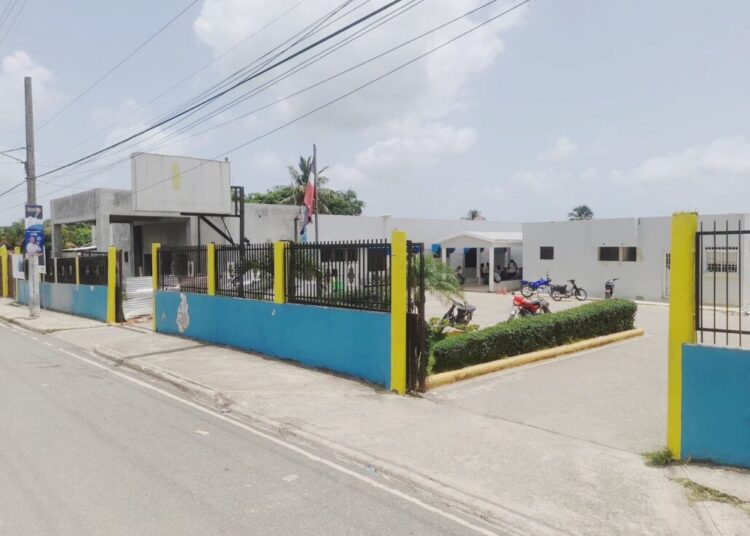 Hombre resulta herido por bala perdida en Sabana Grande de Boyá