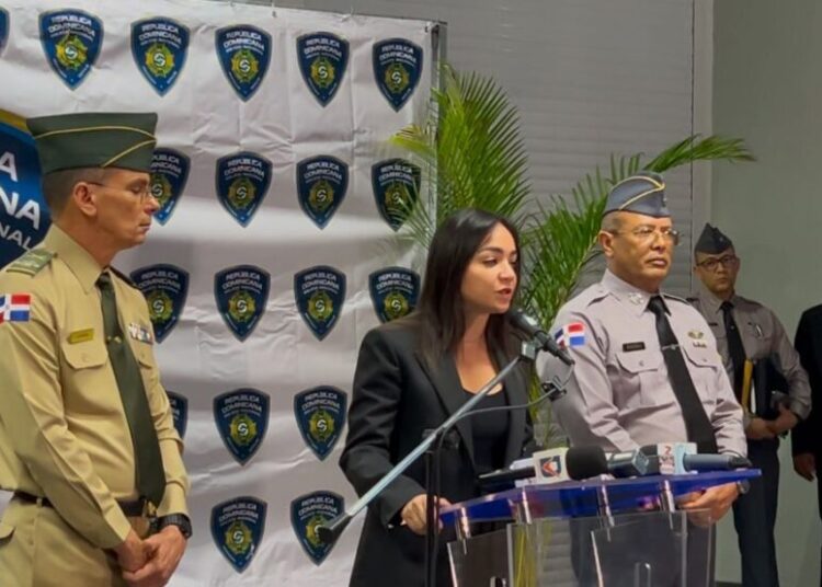 Faride Raful lamenta muertes de miembros del orden y asegura no quedarán impunes