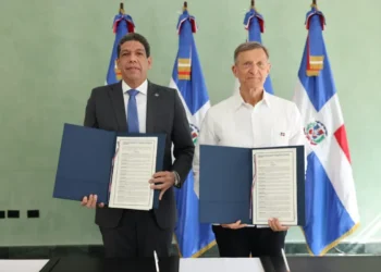 Acuerdo entre la Cancillería y Adoexpo ayudará a promover las exportaciones