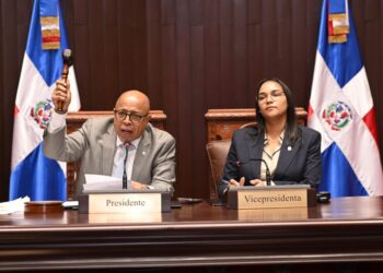 Diputados aprueban proyecto de ley que regula contratación de prospectos del béisbol en RD