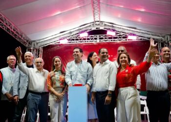Navidad Mágica en Mao: Un ejemplo de unión y valor al talento local