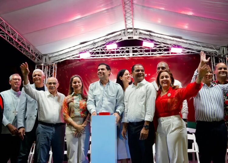 Navidad Mágica en Mao: Un ejemplo de unión y valor al talento local