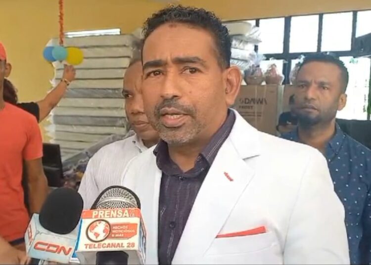 Colegio Dominicano de Locutores solicita al Gobierno continuar programa de pensiones para sus miembros