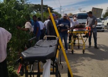 DGM investiga accidente de un vehículo de la institución en el que un dominicano falleció y varios resultaron heridos