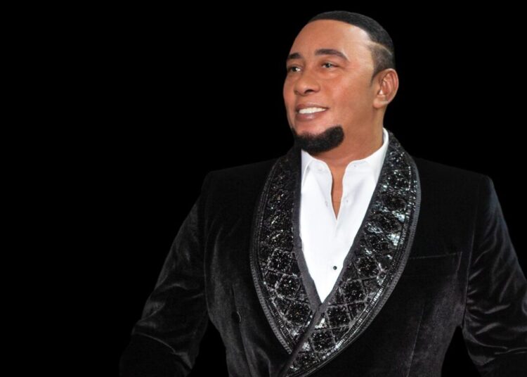 Anthony Santos dará inicio ante de la medianoche a su concierto este 28 de diciembre