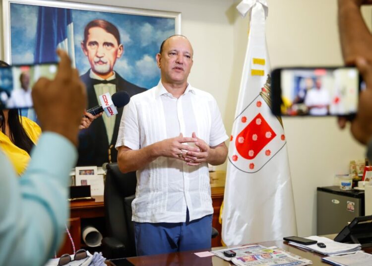 La Alcaldía de Santiago celebra la visita número 100,000 en su Bosque Encantado