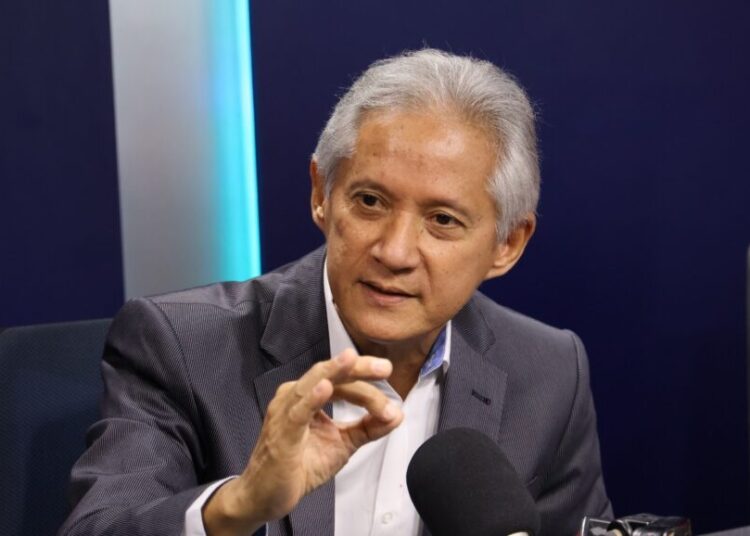 Ng Cortiñas dice economía dominicana 2024 terminará claroscura