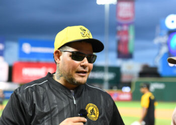 Yadier Molina confiesa que Las Águilas Cibaeñas necesitan «más brazos»