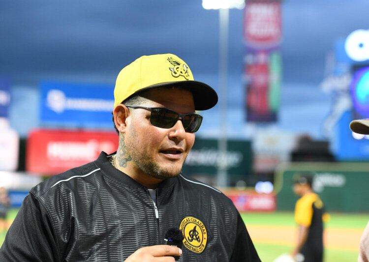 Yadier Molina confiesa que Las Águilas Cibaeñas necesitan «más brazos»