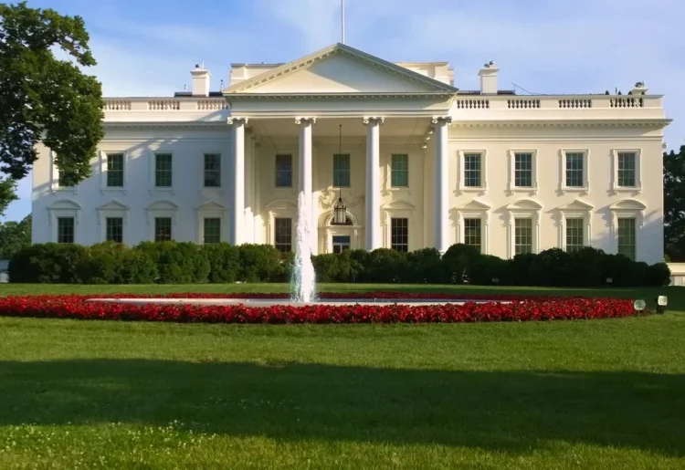 Origen e impacto de un eventual cierre parcial del Gobierno en EE.UU.