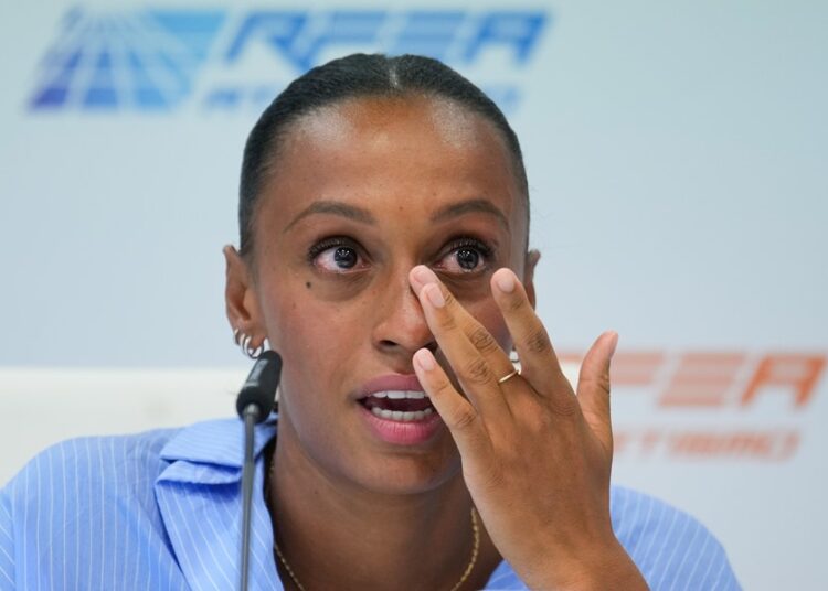 Atleta Ana Peleteiro denuncia abusos y maltrato psicológico de una expareja