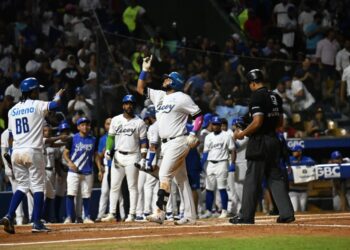 ¡67 años después! El Licey rompe récord histórico de hits en la liga