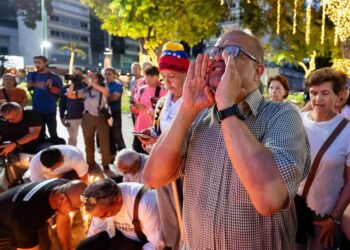 Familias de «presos políticos» en Venezuela exigen su libertad y el cese de la «represión»