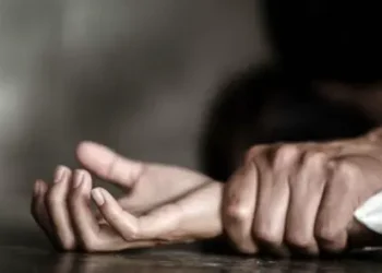 Condenan a 20 años de prisión hombre que violó y embarazó hijastra en Santo Domingo Este