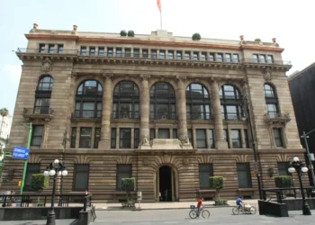 Banco de México anticipa crecimiento moderado en economías regionales pese a desafíos